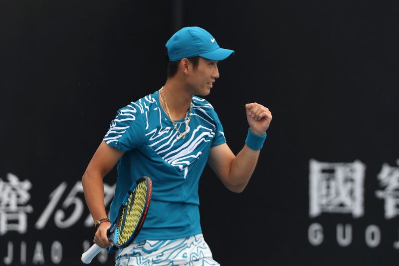 Shang Juncheng becomes first Chinese man to win a match at the Australian Open in the Open Era CNN