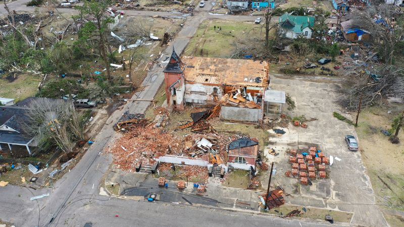 NextImg:Tornadoes ravage the South in month of extremes | CNN