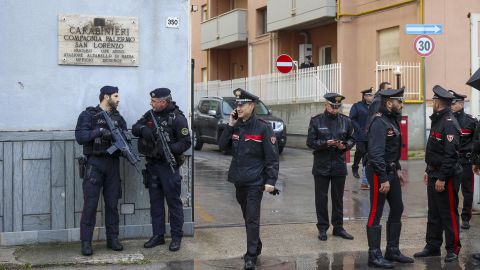 Το αρχηγείο της αστυνομίας του San Lorenzo Carabinieri στο Παλέρμο, όπου οδηγήθηκε ο Messina Denaro μετά τη σύλληψή του 