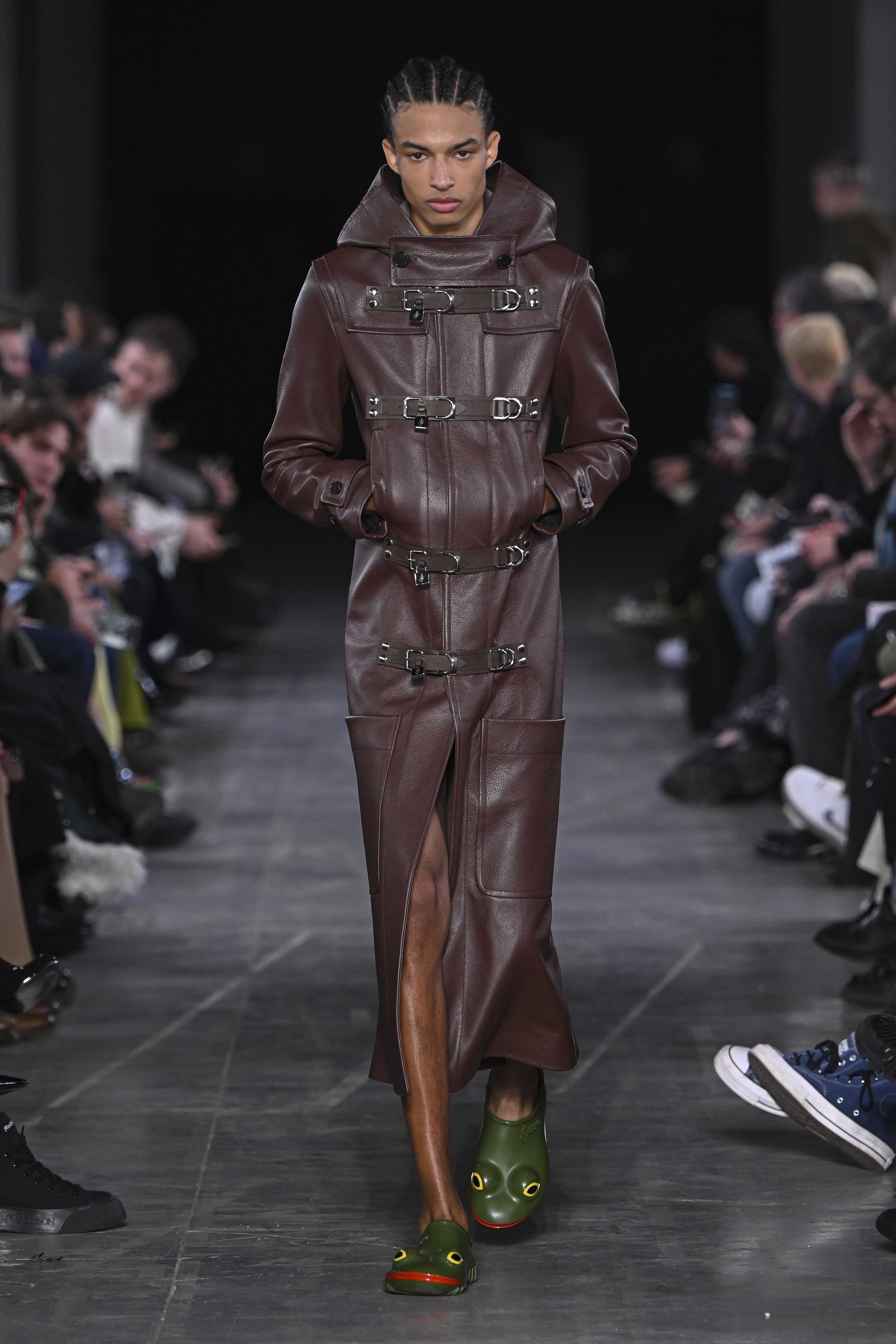JW Anderson flaunts frog clogs at Milan Fashion Week