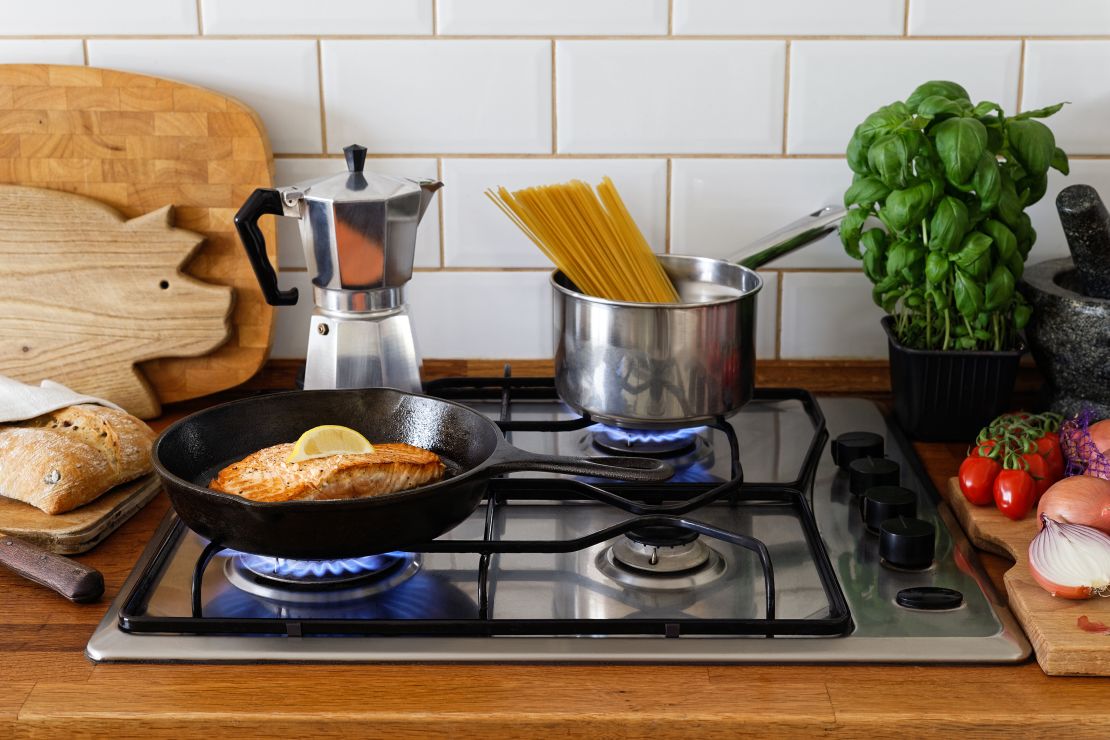 Best Pots and Pans for Gas Stove: Enhance Your Cooking Experience