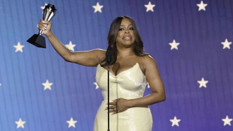 Niecy Nash-Betts accepts the award for Best Supporting Actress in a Limited Series or Movie Made for Television Award (for 