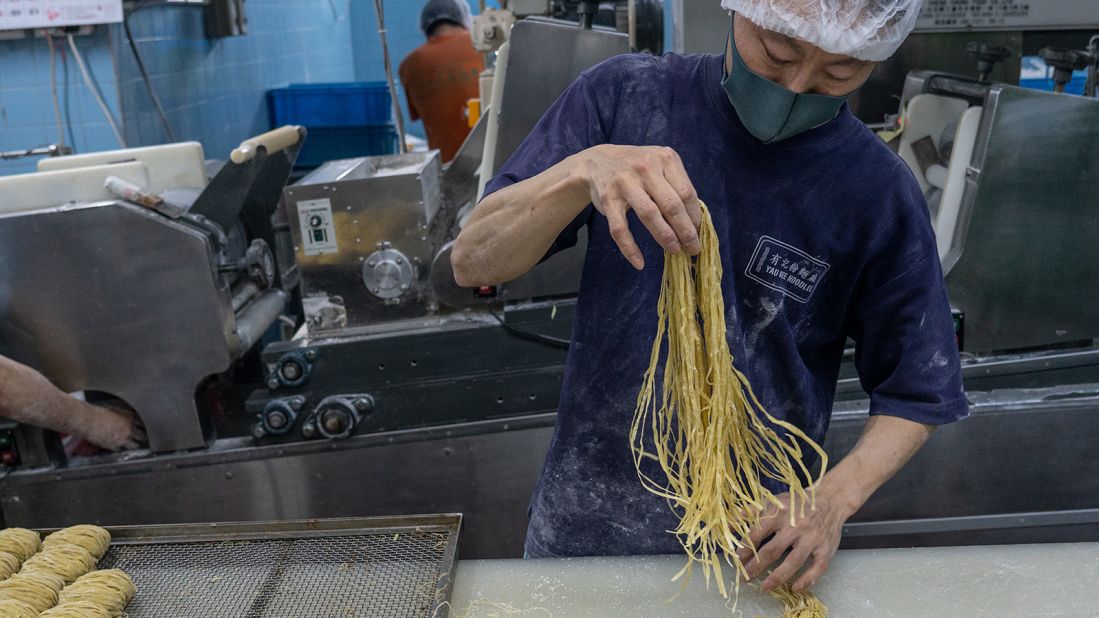 Industrial Vegetable Ramen Production Line Japanese Udon Making Machines  Soba Noodle Maker - China Vegetable Noodle Production Line, Soba Noodle  Maker