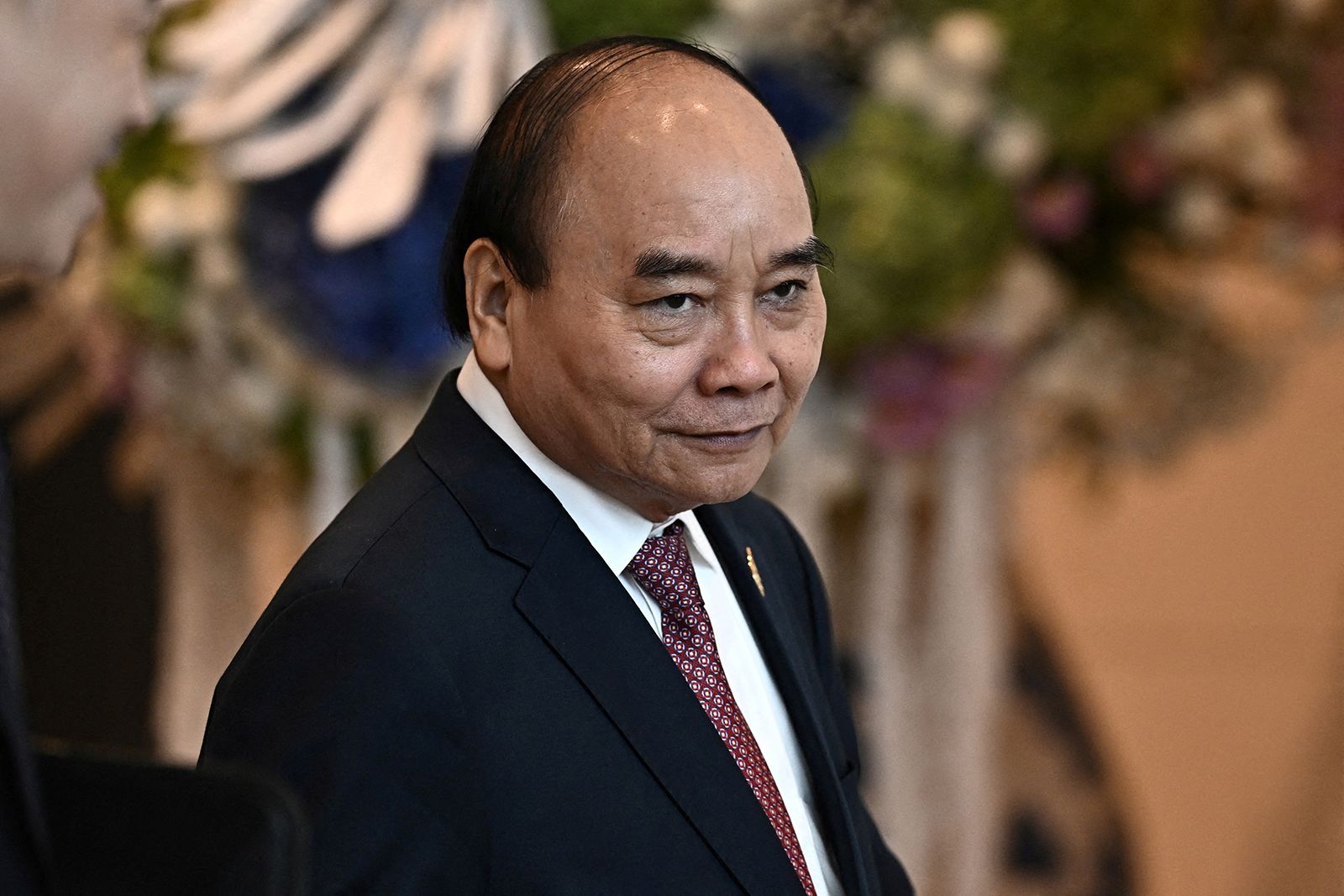 Vietnam President Nguyen Xuan Phuc Quits Amid Communist Party Corruption Crackdown Cnn World 