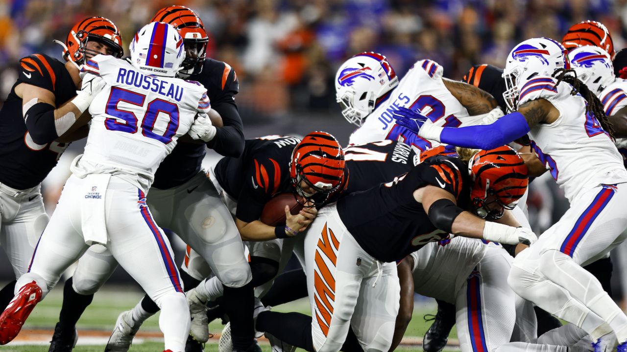 Bills' Damar Hamlin in Critical Condition After Hit During Bengals Game -  The New York Times