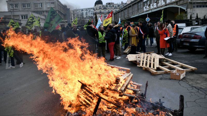 France strikes: Workers walk out in mass protests against plans to raise the retirement age