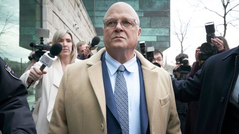 Michael Chiklis stars in the premiere of Fox's "Accused."