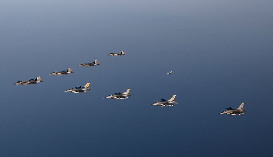South Korean and US jets take part in a joint air drill on Nov. 18, 2022. 