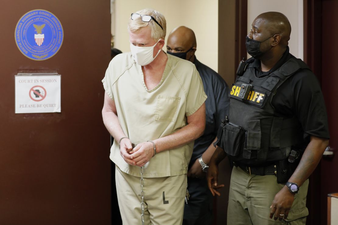 Alex Murdaugh walks into a bond hearing on Thursday, September 16, 2021, in Varnville, South Carolina.