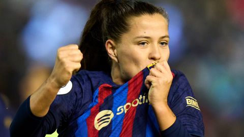 MERIDA, SPAIN - JANUARY 19: Claudia Pina of FC Barcelona celebrates after scoring her team's first goal during Semi Final Supercopa de España Femenina match between FC Barcelona and Real Madrid CF on January 19, 2023 in Merida, Spain. (Photo by Diego Souto/Quality Sport Images/Getty Images)