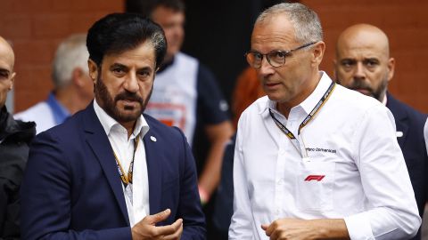 F1 CEO Stefano Domenicali (R) and FIA President Mohammed bin Sulayem (L) at a press conference.