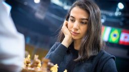 Iranian chess player Sara Khadem competes, without wearing a hijab, in FIDE World Rapid and Blitz Chess Championships in Almaty, Kazakhstan December 26, 2022, in this picture obtained by Reuters on December 27, 2022. Lennart Ootes/FIDE/via REUTERS  THIS IMAGE HAS BEEN SUPPLIED BY A THIRD PARTY. MANDATORY CREDIT. NO RESALES. NO ARCHIVES.