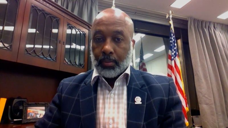 ‘We all knew the fate’: Memphis lawmaker emotionally describes Nichols video | CNN