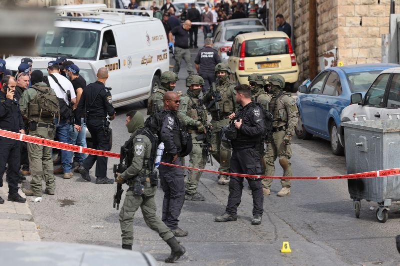 Jerusalem: Two Wounded In Shooting, Police Say, After Synagogue Attack ...