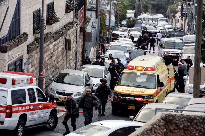 Jerusalem: Two Wounded In Shooting, Police Say, After Synagogue Attack ...