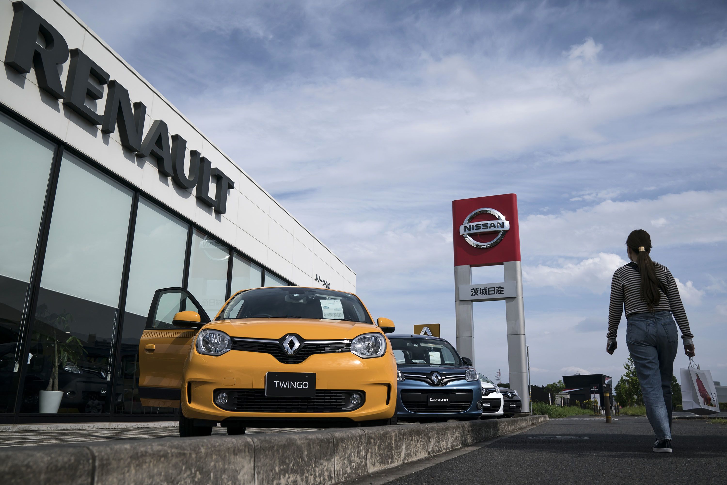 Renault-Nissan-alliance: Automakers restructure their longstanding alliance | CNN Business