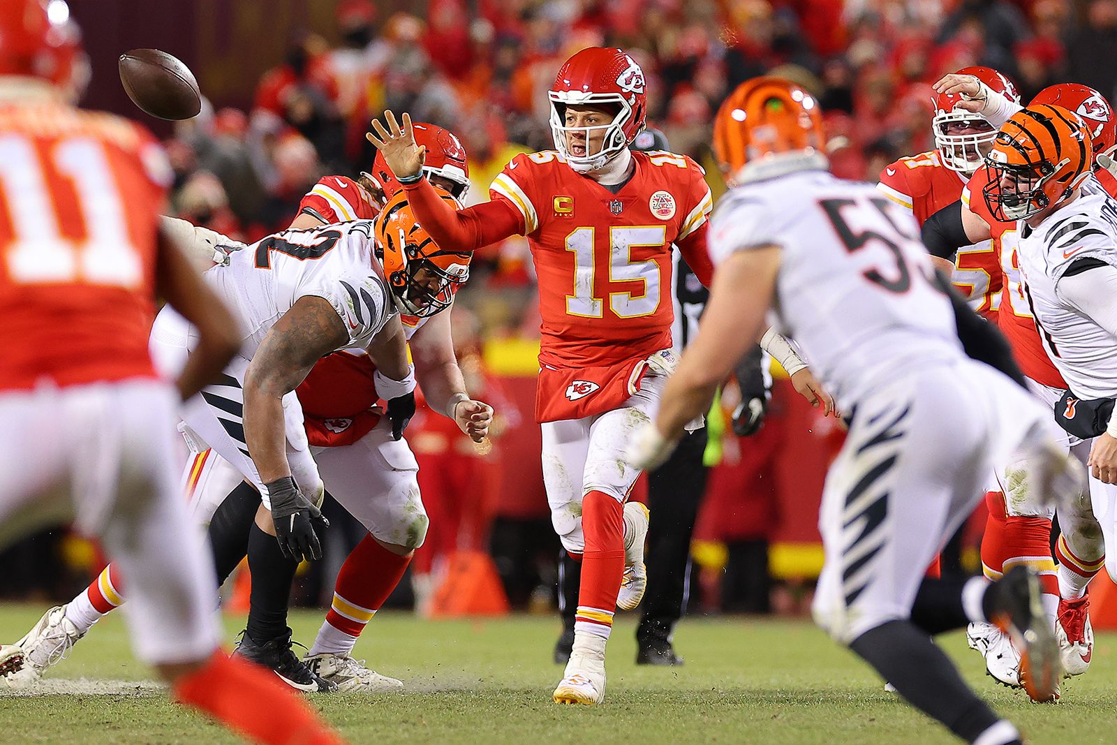 Mahomes throws a pass in the fourth quarter of the AFC Championship against the Cincinnati Bengals. He led his team to a 23-20 victory.
