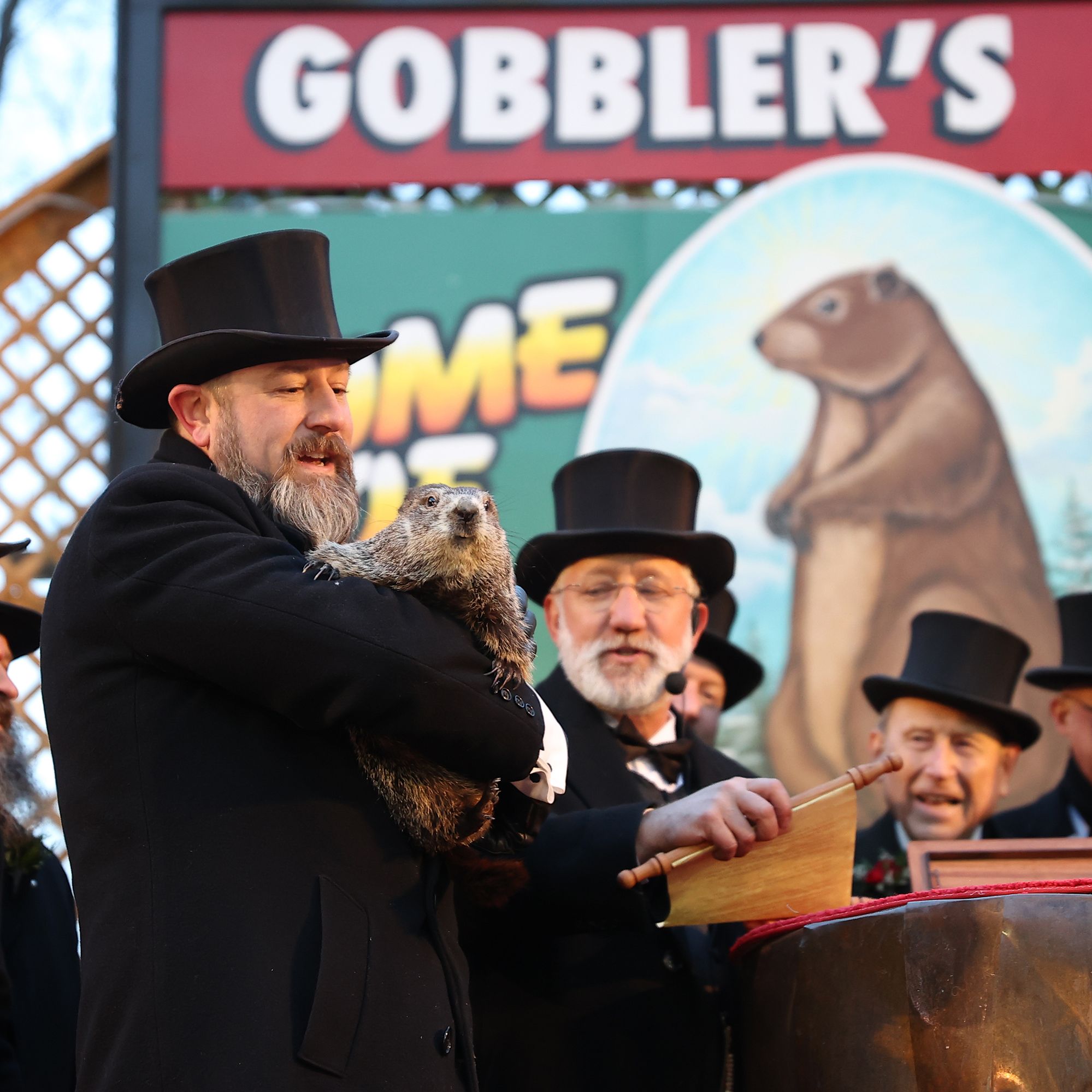 The bizarre history of Groundhog Day and Punxsutawney Phil | CNN