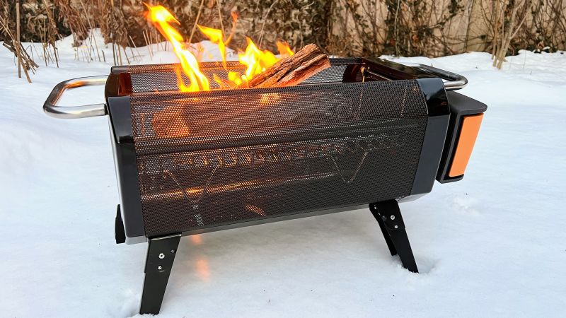 We tried BioLite’s portable, battery-powered fire pit that lights fires in minutes | CNN Underscored