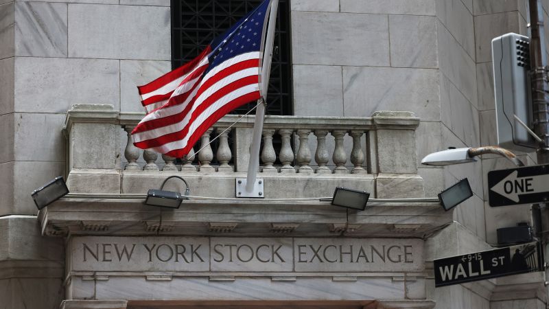 NextImg:Will the Fed end the 2023 market rally? | CNN Business