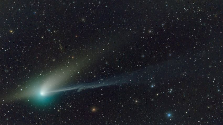 A green comet named Comet C/2022 E3 (ZTF), which last passed by our planet about 50,000 years ago and is expected to be most visible to stargazers this week, is seen journeying tens of millions of miles (km) away from Earth in this telescope image taken on Jauary 21, 2023.  Dan Bartlett  /Handout via REUTERS    THIS IMAGE HAS BEEN SUPPLIED BY A THIRD PARTY. MANDATORY CREDIT.NO RESALES. NO ARCHIVES
