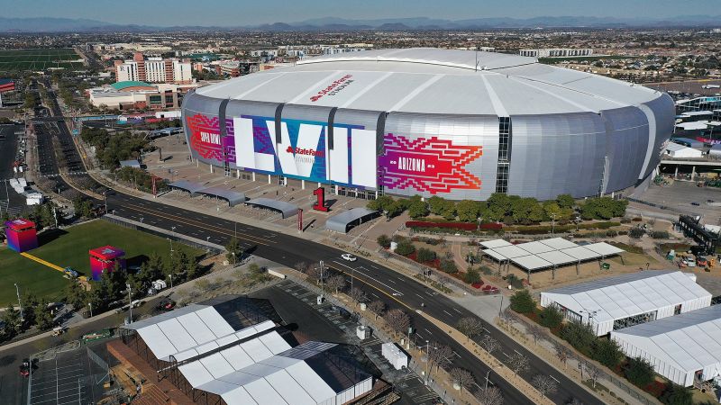 You are currently viewing After the Super Bowl State Farm stadium will have tons of leftovers. Here’s how that food will get to to people in need fast – CNN