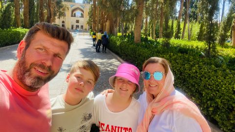 Kai, Ben, Leni and Nina at the Bagh-e Fin Garden in Iran.
