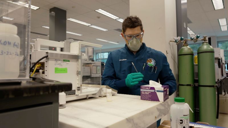 Tracking the opioid crisis: Inside the DEA’s secret lab