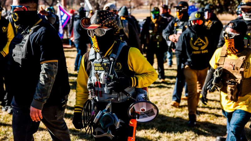 NextImg:Opinion: The head scratching anomaly at the heart of the Proud Boys | CNN