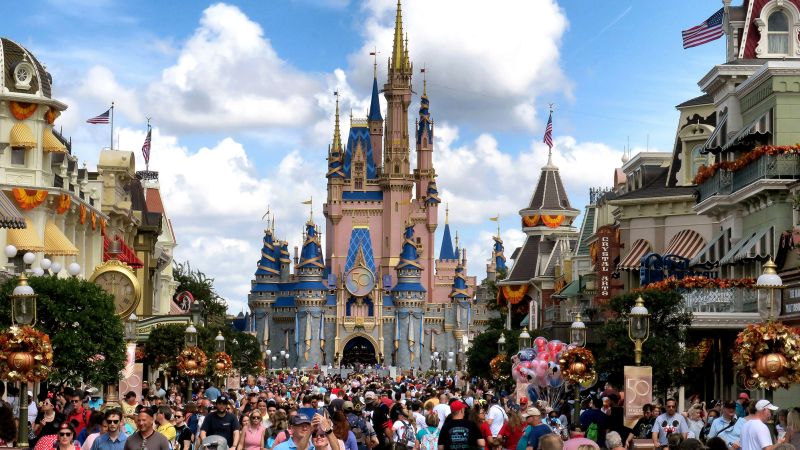 NextImg:Disney World union members reject Disney offer | CNN Business