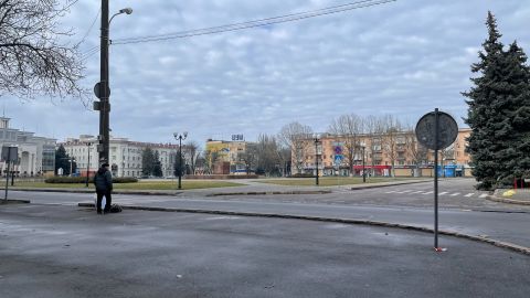 Freedom Square, where people celebrated Kherson's liberation from Russia only months ago, is now deserted out of safety. 