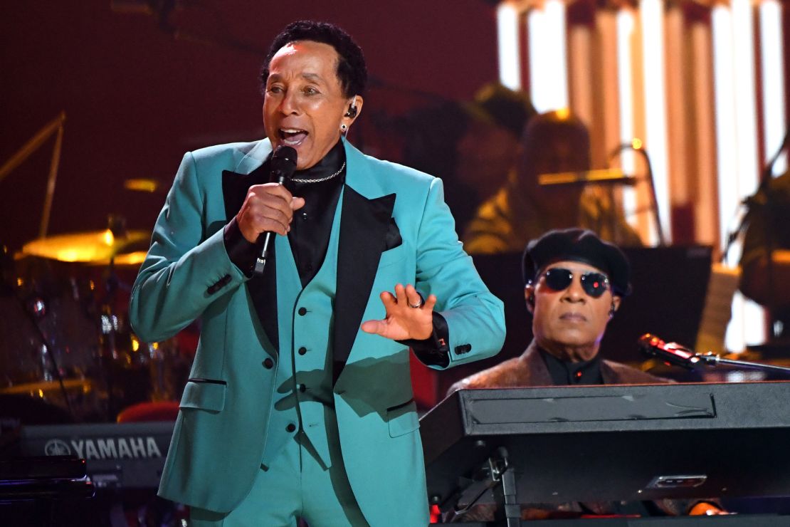 Smokey Robinson and Stevie Wonder performing at the Grammys.