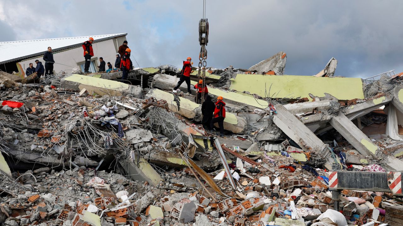 Rescuers look for survivors in Gazantiep, Turkey, on Tuesday.