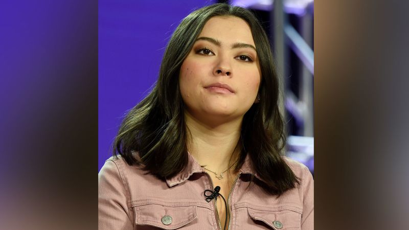 NextImg:Mady Gosselin slams comments about her 'Jon & Kate Plus 8' family | CNN