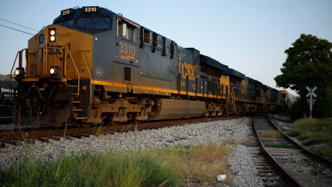 LOUISVILLE, KENTUCKY - SEPTEMBER 14 :   

A CSX Transportation Inc. freight train ahead of a potential freight rail workers union strike in Louisville, Kentucky on Sept. 14, 2022. (Photo by Luke Sharrett for The Washington Post via Getty Images)