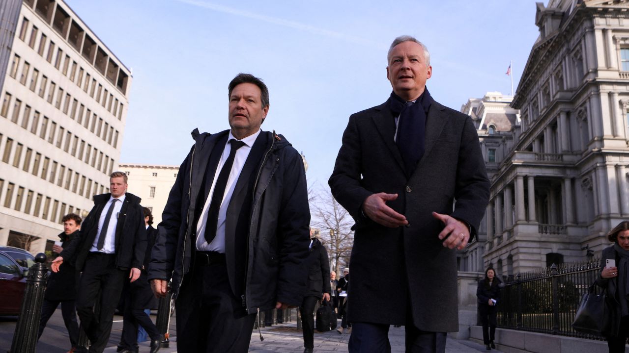 German Economy Minister Robert Habeck and Bruno Le Maire, France's finance minister, attend meetings in Washington on February 7.