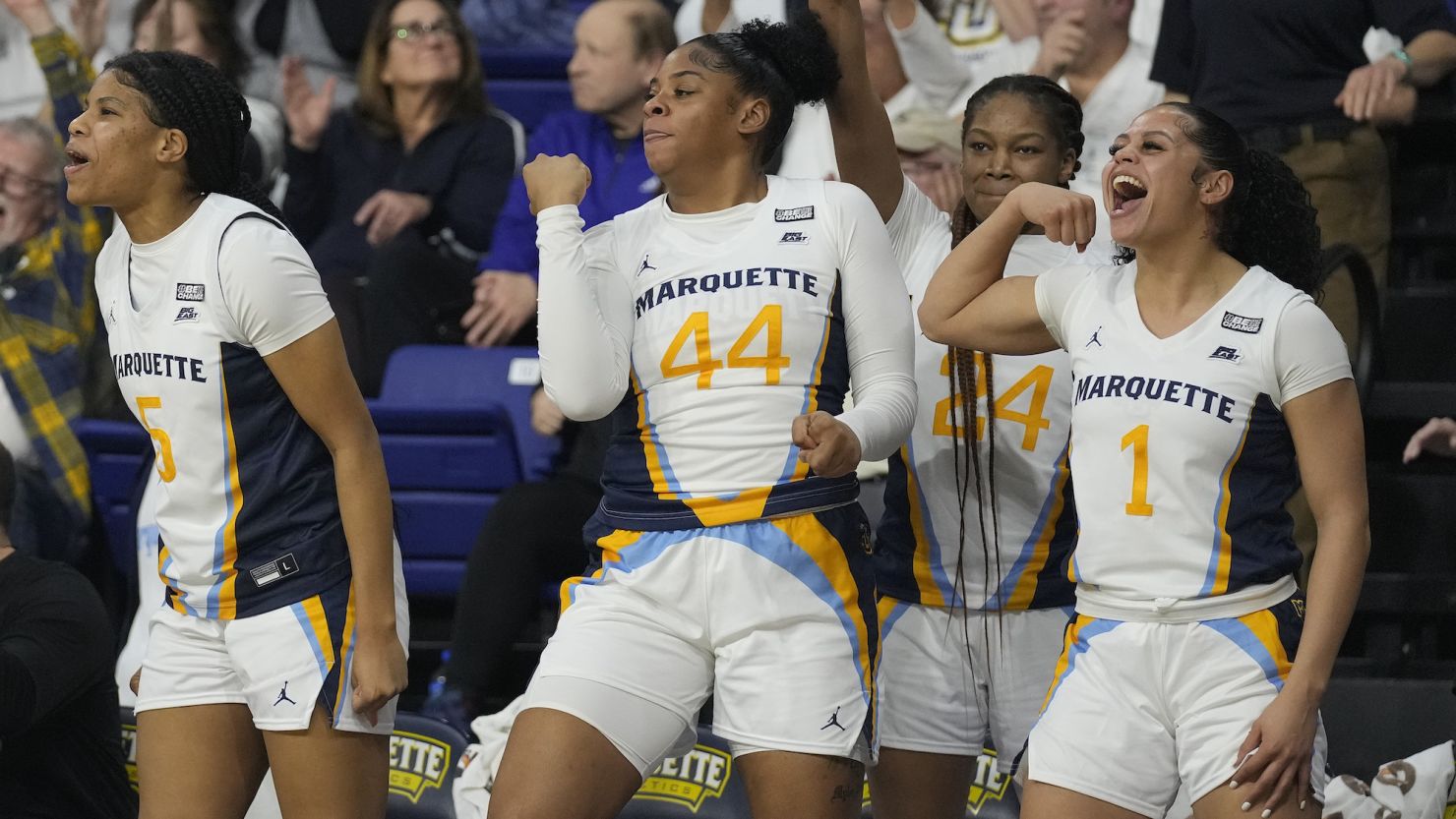 The Marquette Golden Eagles defeated the UConn Huskies for the first time, after 16 prior meets.