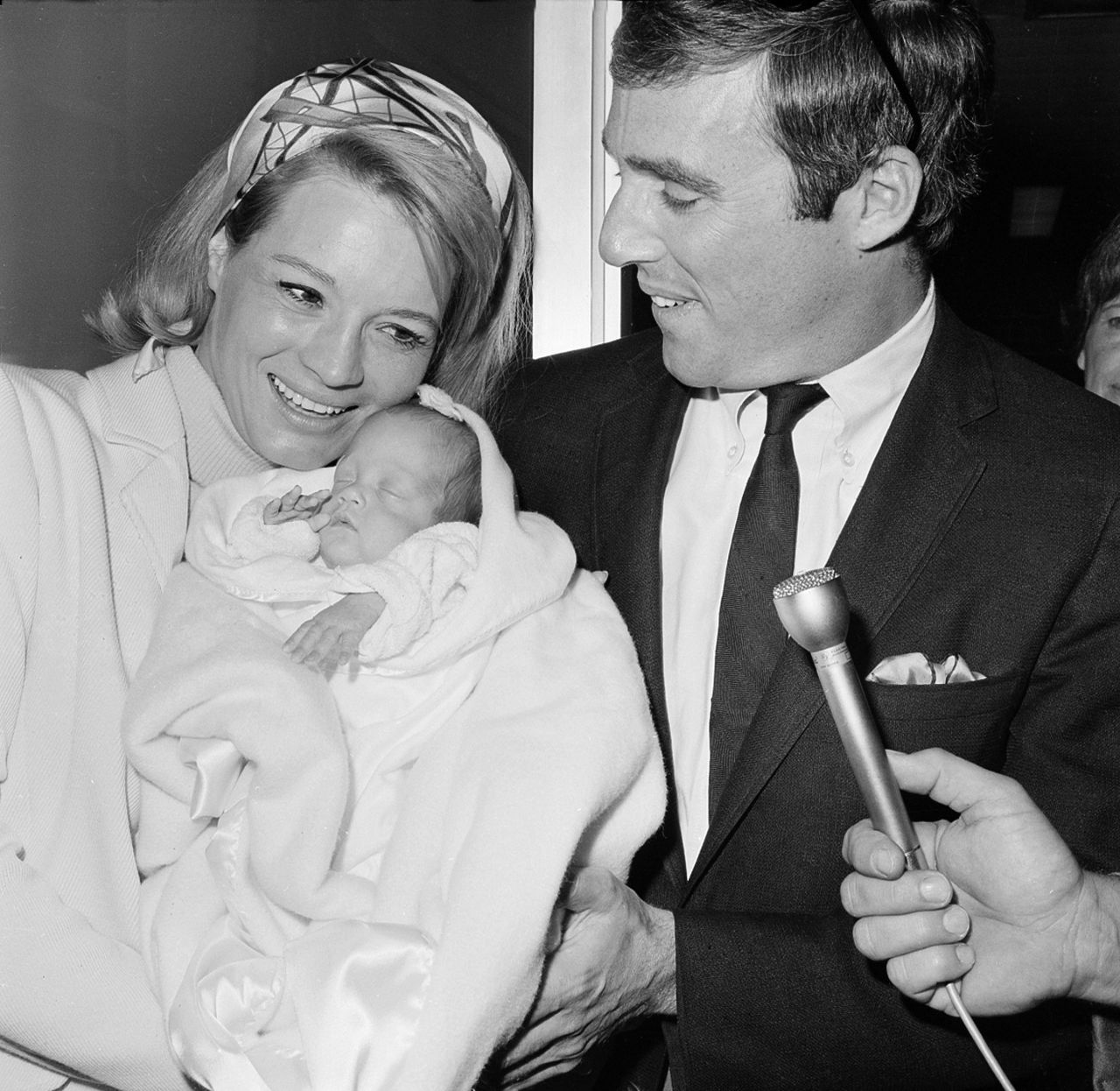 Bacharach and Dickinson take home their baby daughter Nikki in 1966.