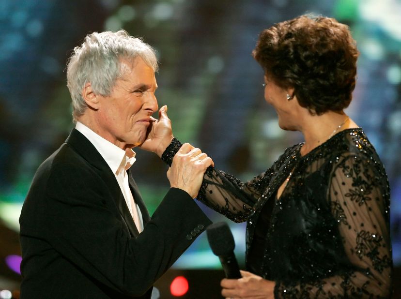 Warwick greets Bacharach after she performed an all-star medley with "American Idol" finalists in 2006.