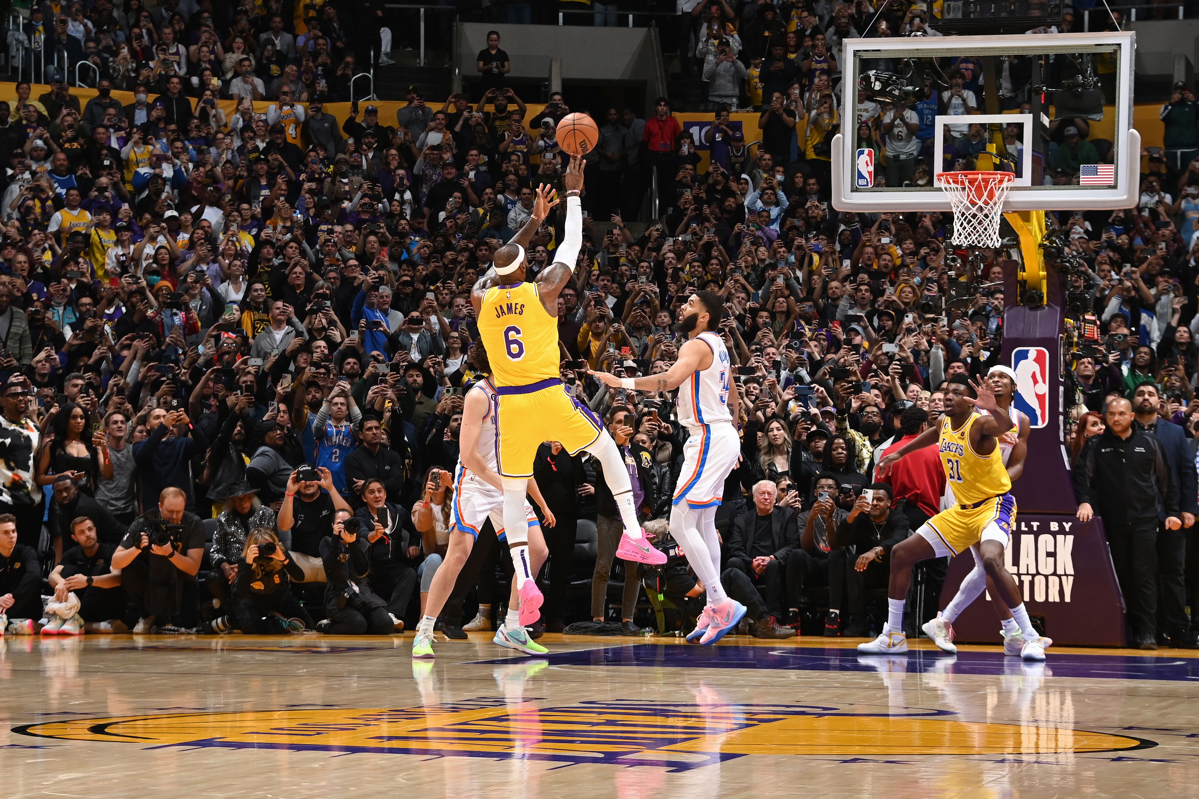 LeBron James shoots a fadeaway jumper to become the NBA's all-time leading scorer on Tuesday, February 7.