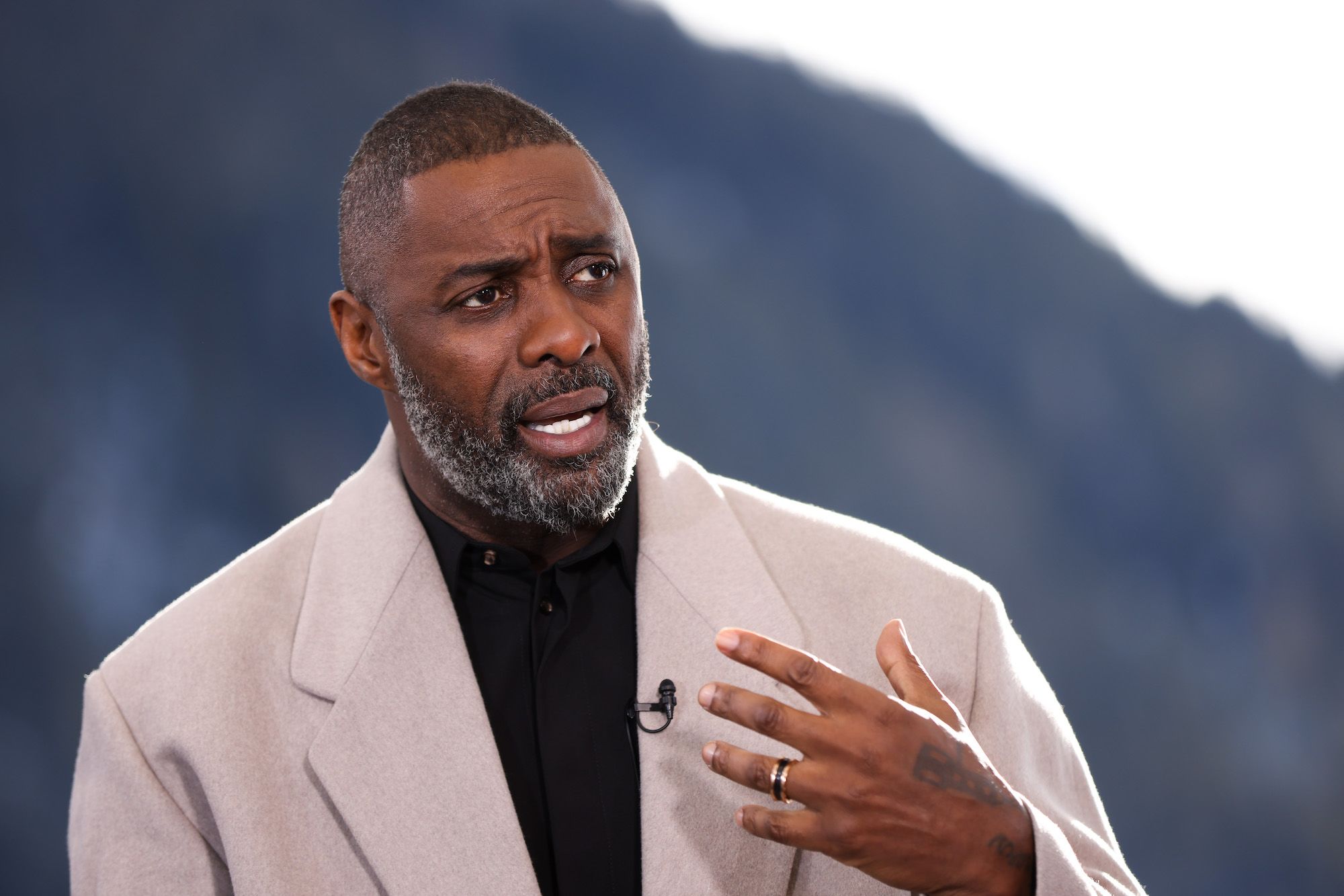Idris Elba says he no longer describes himself as a 'Black actor' as it put  him in a 'box' | CNN