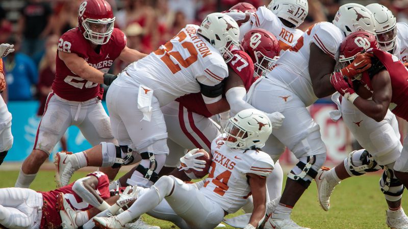 NextImg:Oklahoma Sooners, Texas Longhorns will leave Big 12 for SEC a year earlier than planned, conferences say | CNN