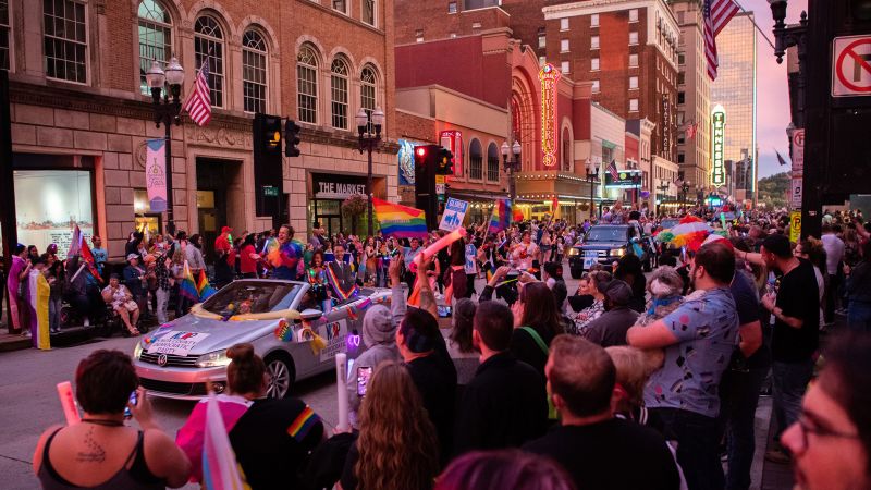 NextImg:Knox Pride Festival threatens to cancel if bill that could outlaw drag in public places becomes law | CNN