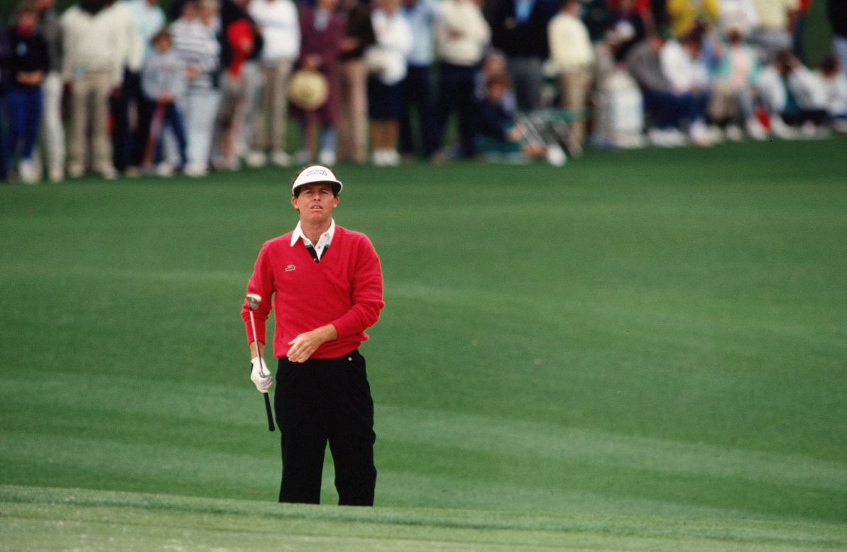 <strong>Scott Hoch, The Masters (1989)</strong> Based on the distance Hoch had to putt to win the 1989 Masters, Nick Faldo had two feet in the grave. Locked in a sudden-death playoff at Augusta's 10th hole, Faldo could only find the bunker with his approach, leaving Hoch with two bites at a 25-foot putt to win. The American's first effort took him to within two feet of glory, only for his second to roll agonizingly around the lip of the hole. In response, an exasperated Hoch launched his putter skyward. When Faldo birdied at the subsequent hole, Hoch's hopes of a first major win similarly went up in the air.