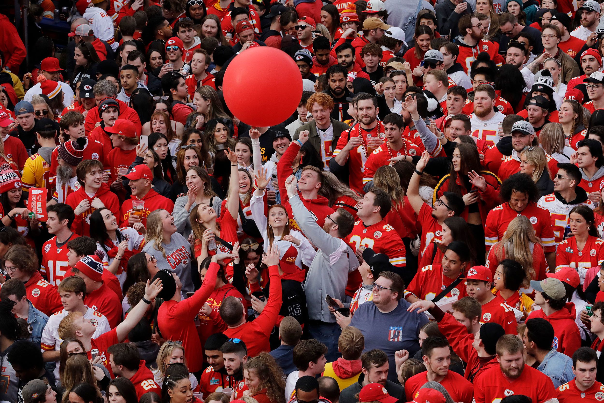 Will Super Bowl Fans Get A Penalty For Not Wearing A Mask?