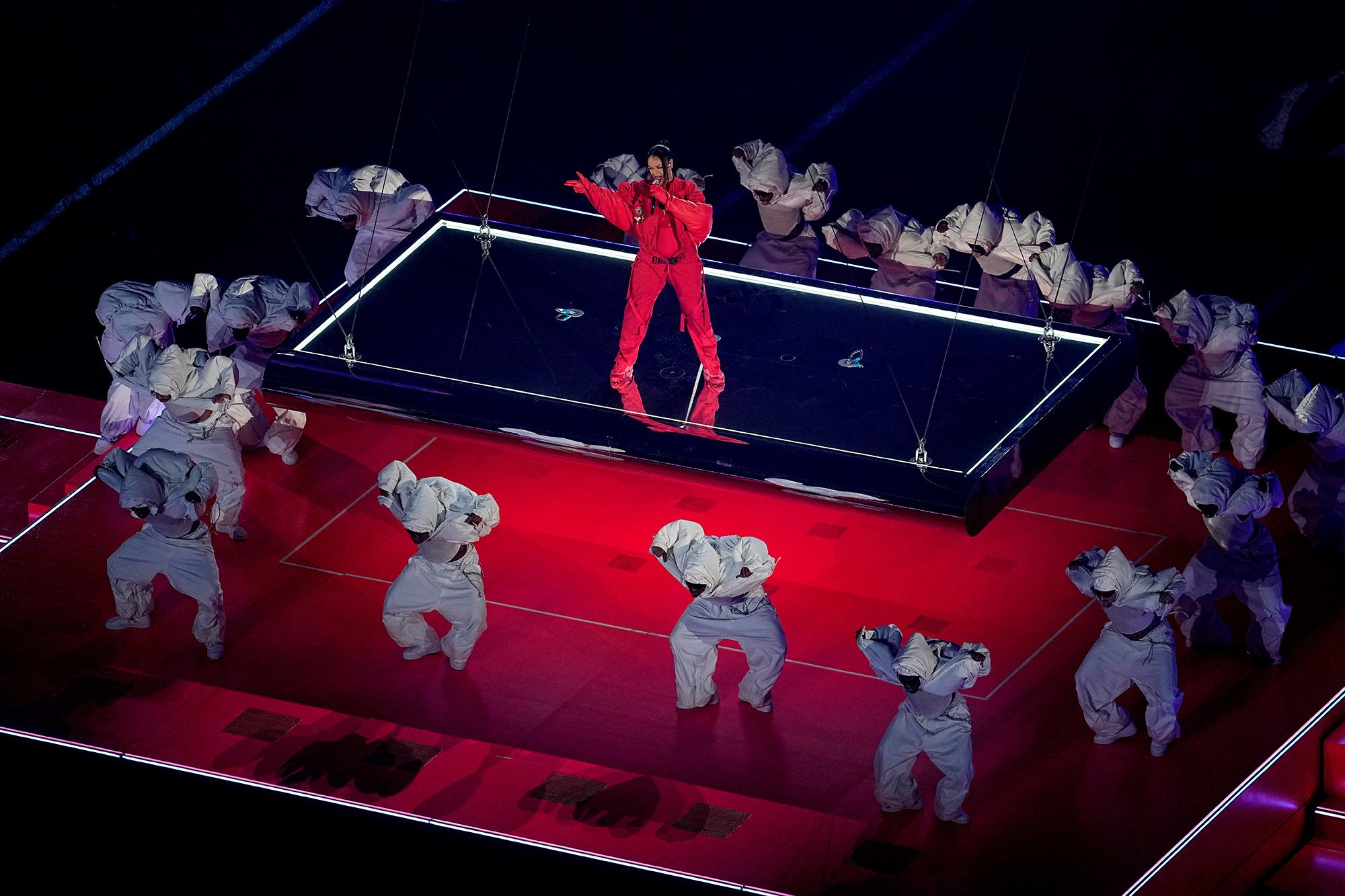 Super Bowl 56: 10 incredible photos of the stellar halftime show