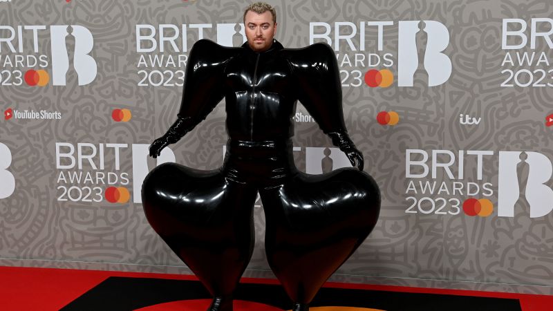 Sam Smith stuns in inflatable Brit Awards outfit | CNN