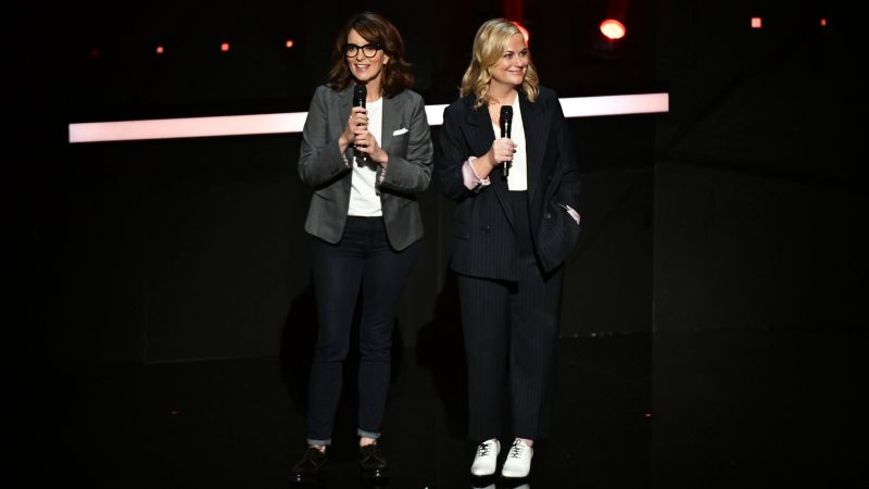 NextImg:Amy Poehler and Tina Fey are teaming up for a live comedy tour | CNN