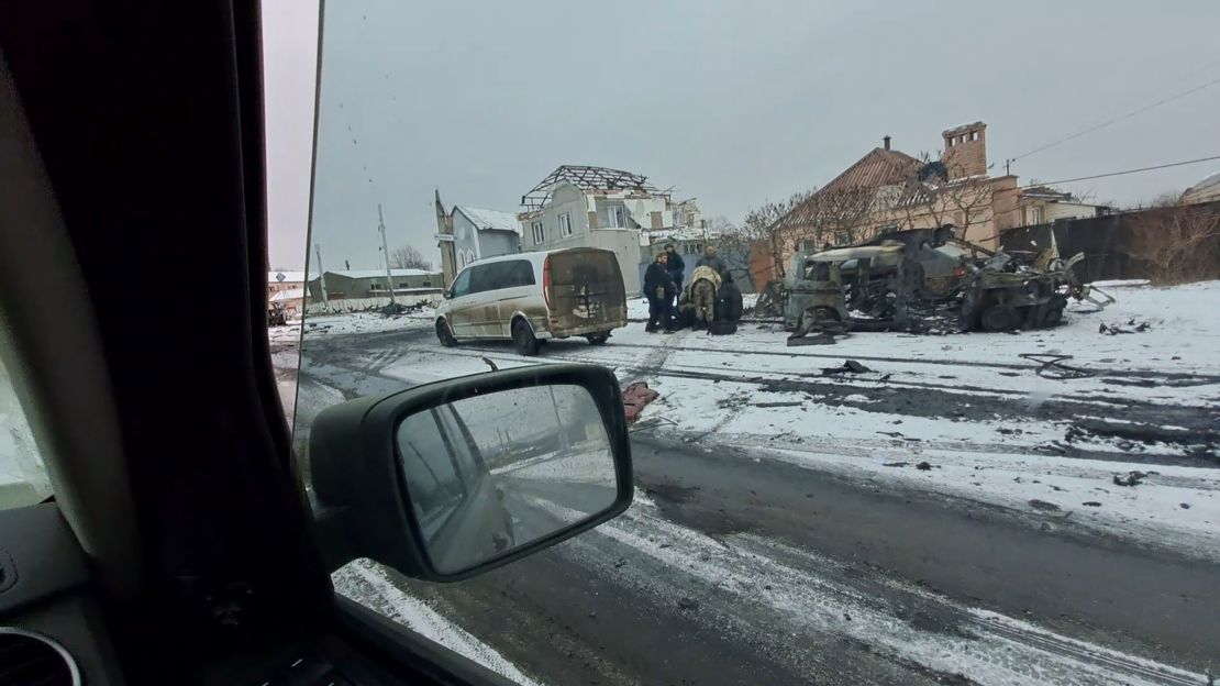 01 medics bombed in ukraine