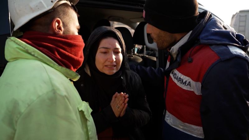 NextImg:Hope fades as search for survivors continues in Turkey | CNN